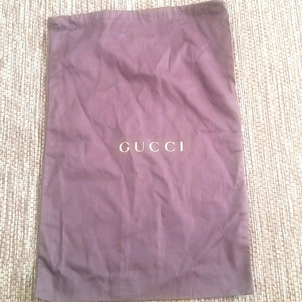 Gucci dust bag